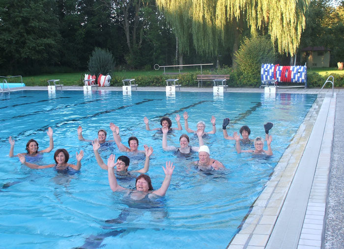 Fit im Schwimmpark Twistringen
